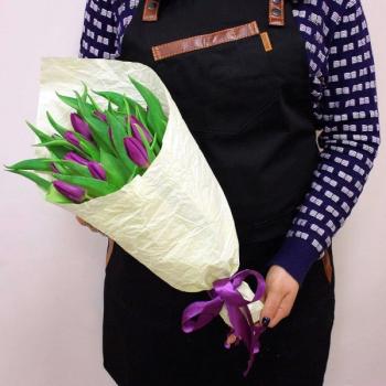 Букет Фиолетовый тюльпан 15 шт код   161190